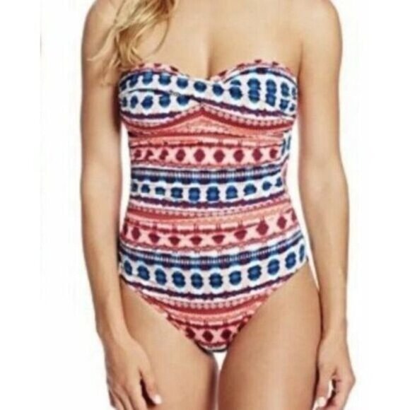 La Blanca Twist Front Bandeau One Piece Swimsuit 14 - Picture 1 of 8